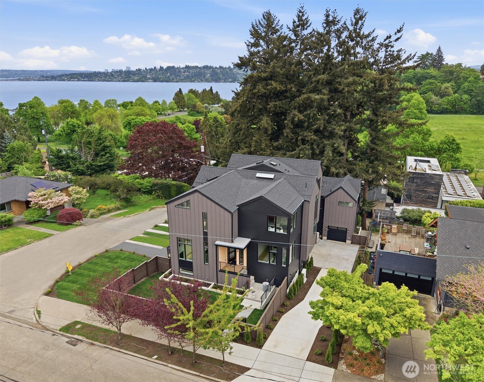 3904 42nd Avenue S Seattle WA 98118