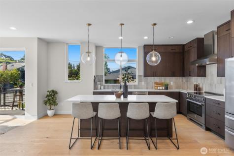3904 42nd Avenue S Seattle WA 98118