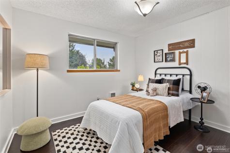 2001 NE 12th Street Renton WA 98056