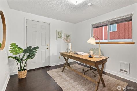 2001 NE 12th Street Renton WA 98056