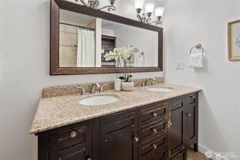 2001 NE 12th Street Renton WA 98056