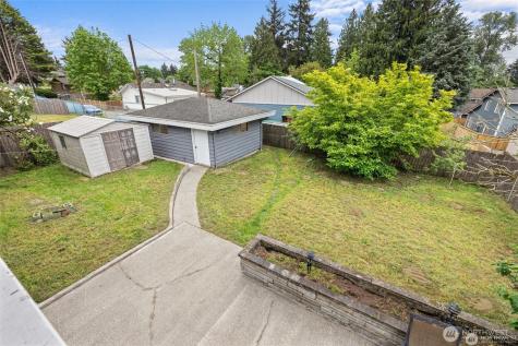 2001 NE 12th Street Renton WA 98056