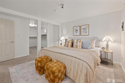 2001 NE 12th Street Renton WA 98056