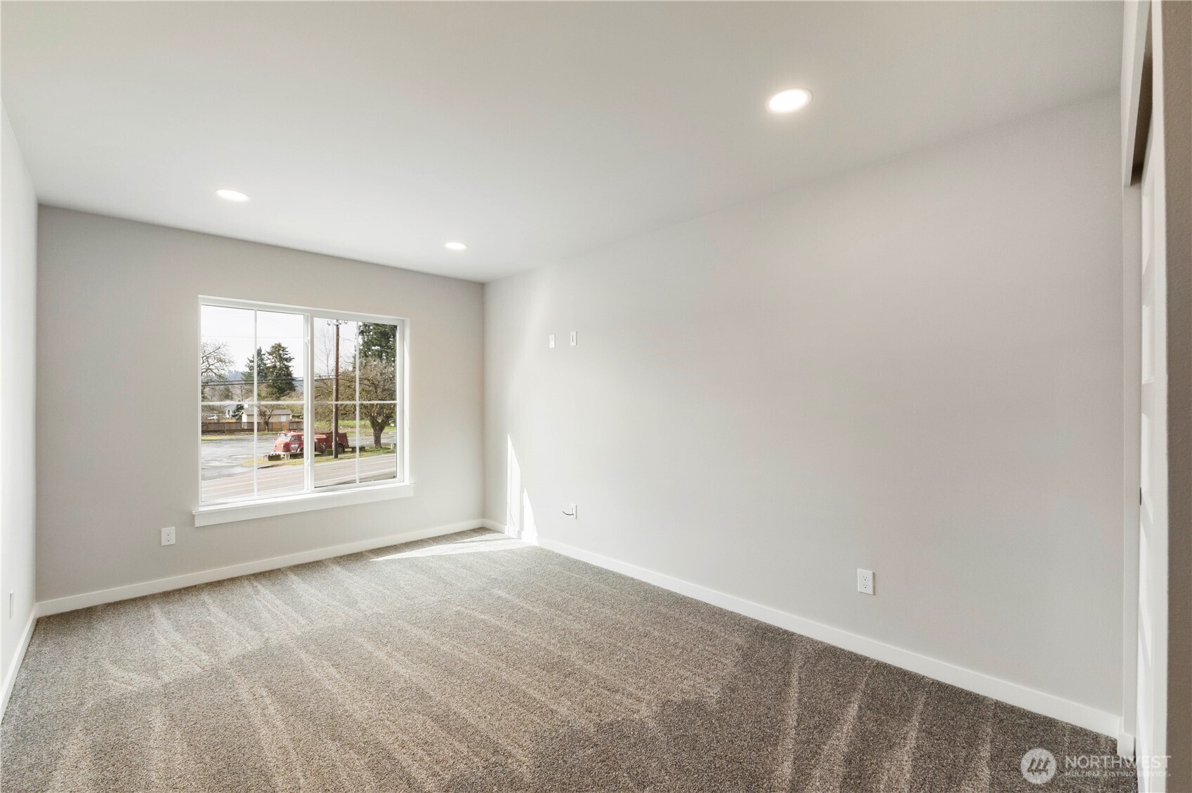 528 Harman Way S Orting WA 98360