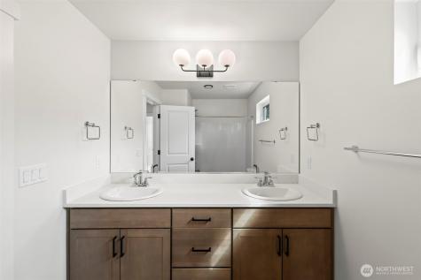 15306 106th Avenue E Puyallup WA 98374
