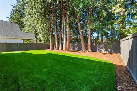 15306 106th Avenue E Puyallup WA 98374