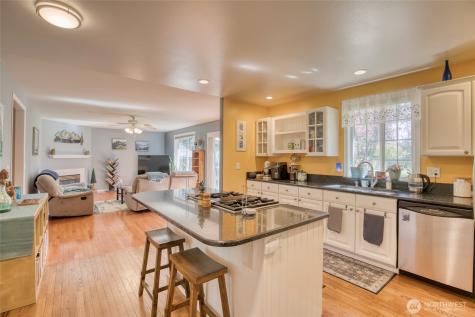 7445 Fair Oaks Road SE Olympia WA 98513