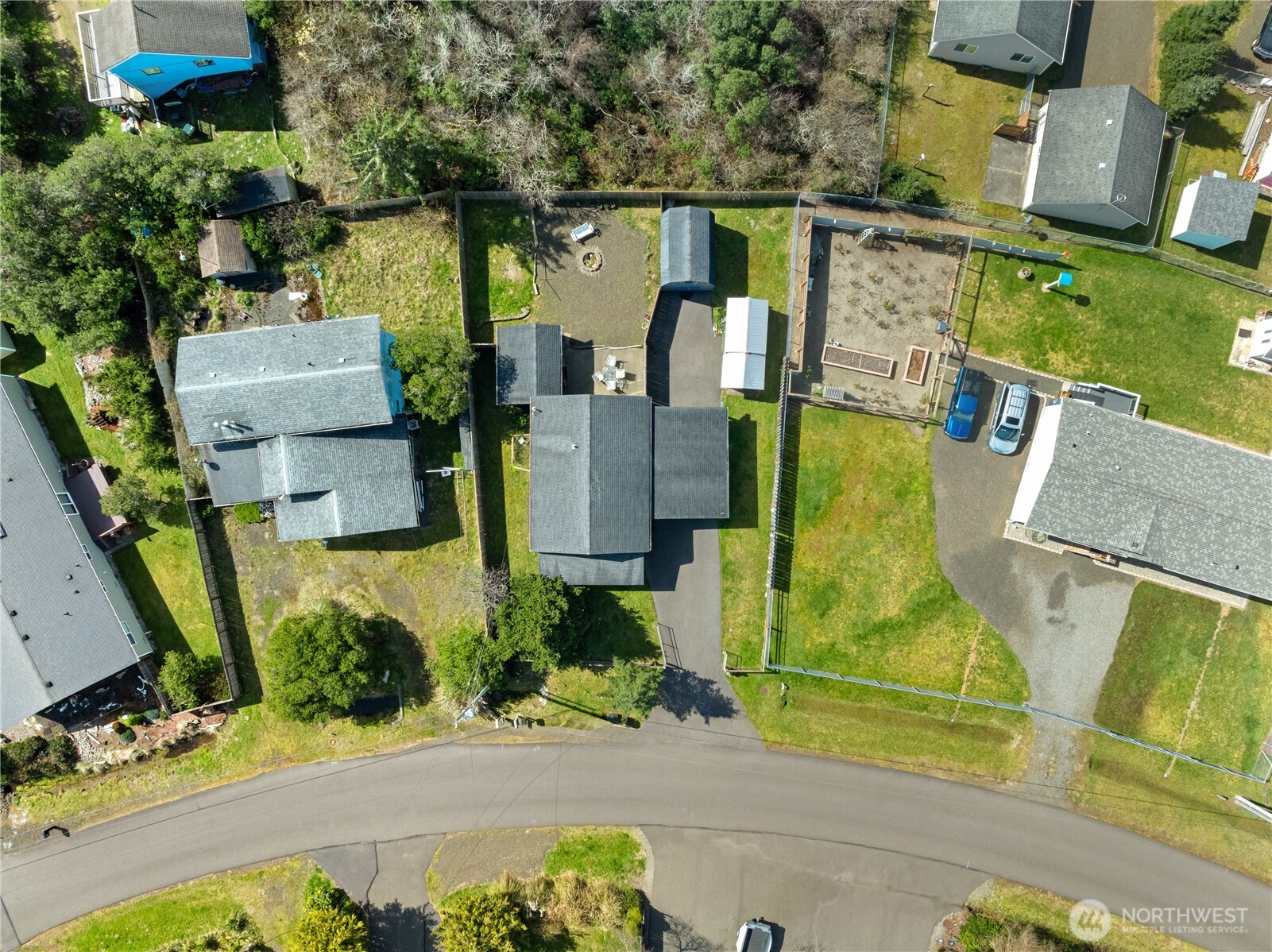 309 S Razor Clam Drive SW Ocean Shores WA 98569