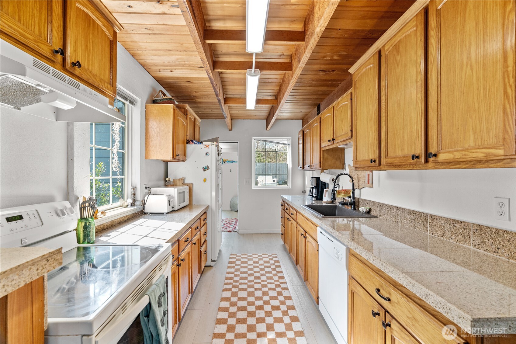 309 S Razor Clam Drive SW Ocean Shores WA 98569