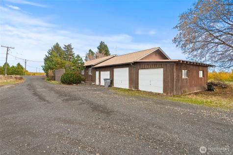 750 Potter Road Tieton WA 98947