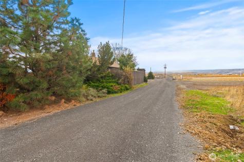 750 Potter Road Tieton WA 98947