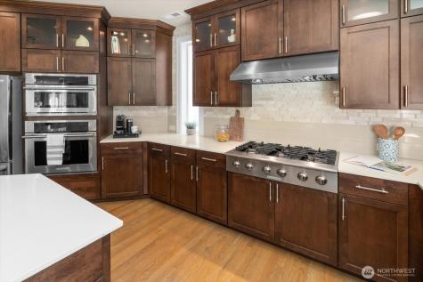 21355 NE 2nd Court Sammamish WA 98074