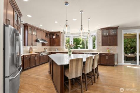 21355 NE 2nd Court Sammamish WA 98074