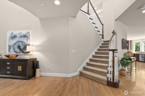 21355 NE 2nd Court Sammamish WA 98074