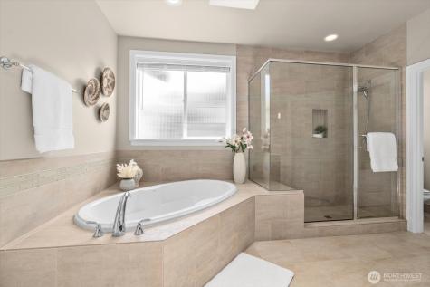 21355 NE 2nd Court Sammamish WA 98074