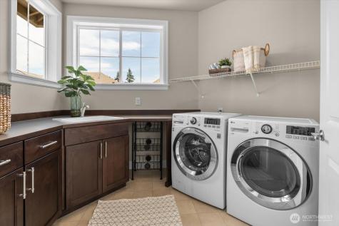 21355 NE 2nd Court Sammamish WA 98074