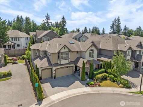 21355 NE 2nd Court Sammamish WA 98074