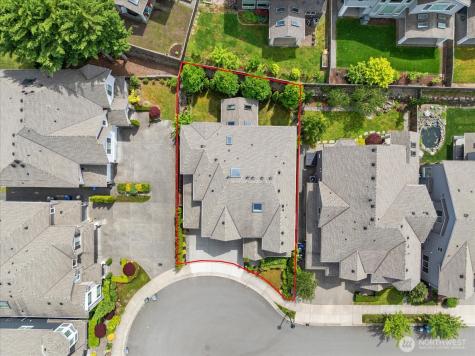 21355 NE 2nd Court Sammamish WA 98074