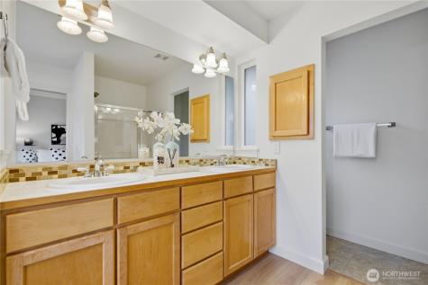 8833 NE 178th Street Bothell WA 98011
