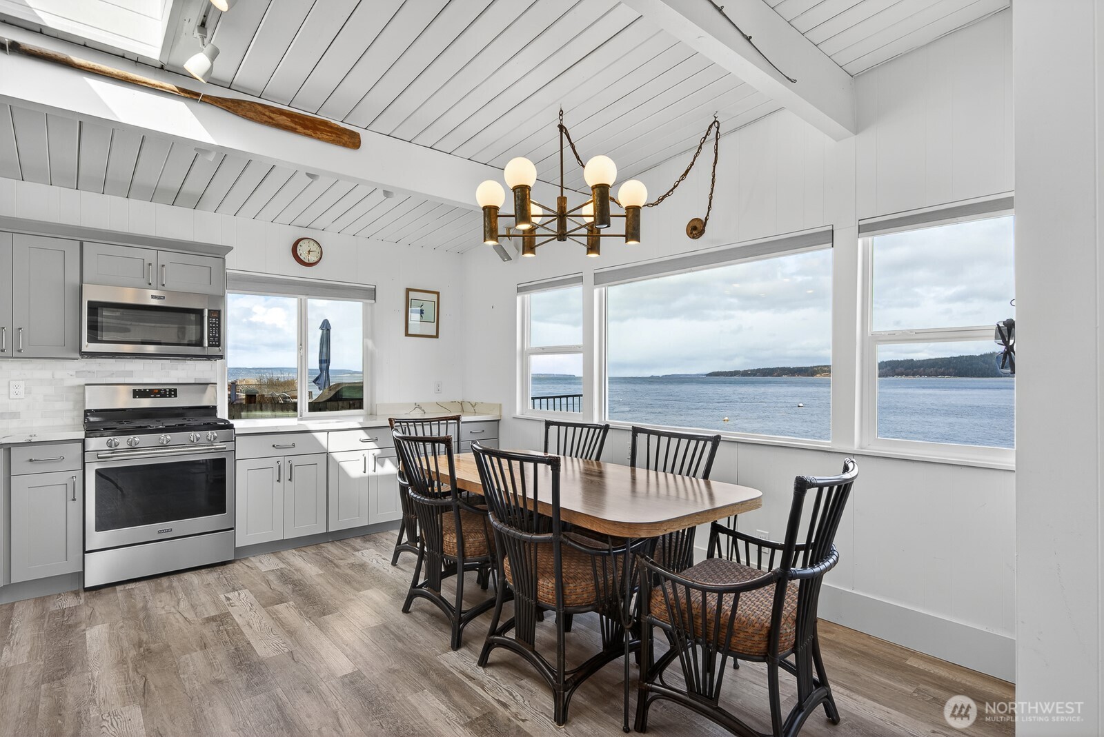 3187 Shoreline Drive Camano Island WA 98282