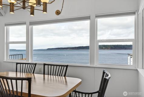3187 Shoreline Drive Camano Island WA 98282