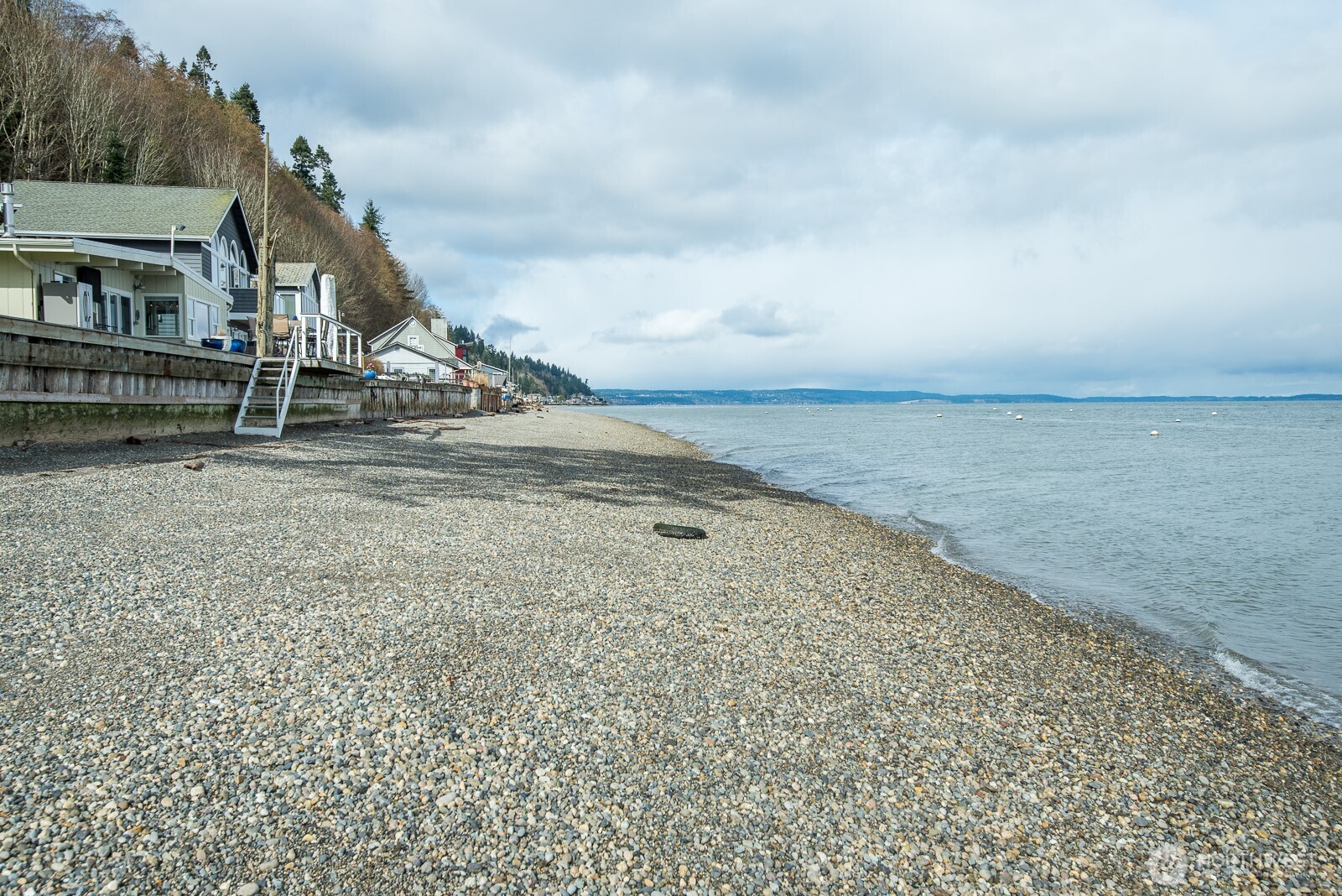 3187 Shoreline Drive Camano Island WA 98282
