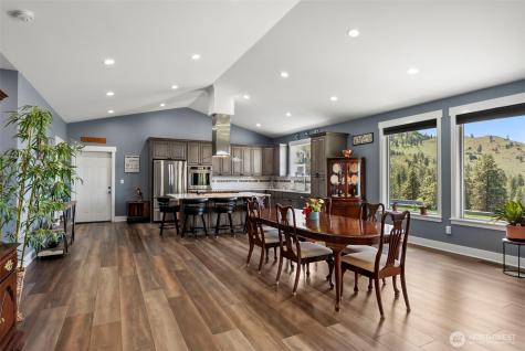 26 Corral Creek Drive Orondo WA 98843