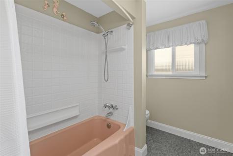 347 SE Glencoe Street Oak Harbor WA 98277