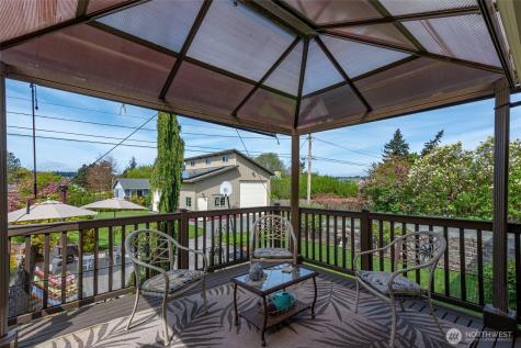 347 SE Glencoe Street Oak Harbor WA 98277