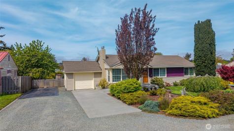 347 SE Glencoe Street Oak Harbor WA 98277