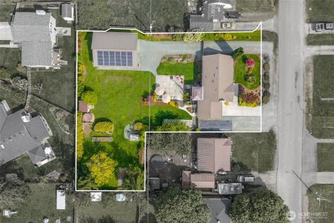 347 SE Glencoe Street Oak Harbor WA 98277