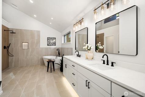 21221 SE 13th Place Sammamish WA 98075
