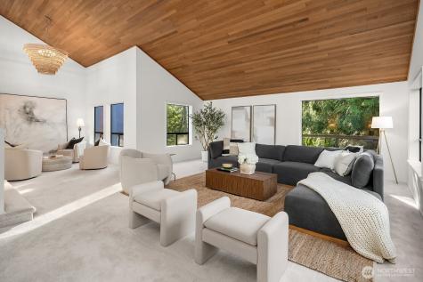 21221 SE 13th Place Sammamish WA 98075