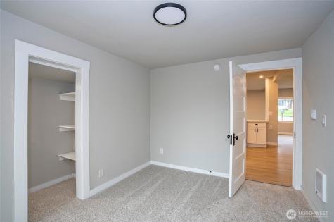 7632 S D Street Tacoma WA 98408