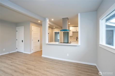 7632 S D Street Tacoma WA 98408
