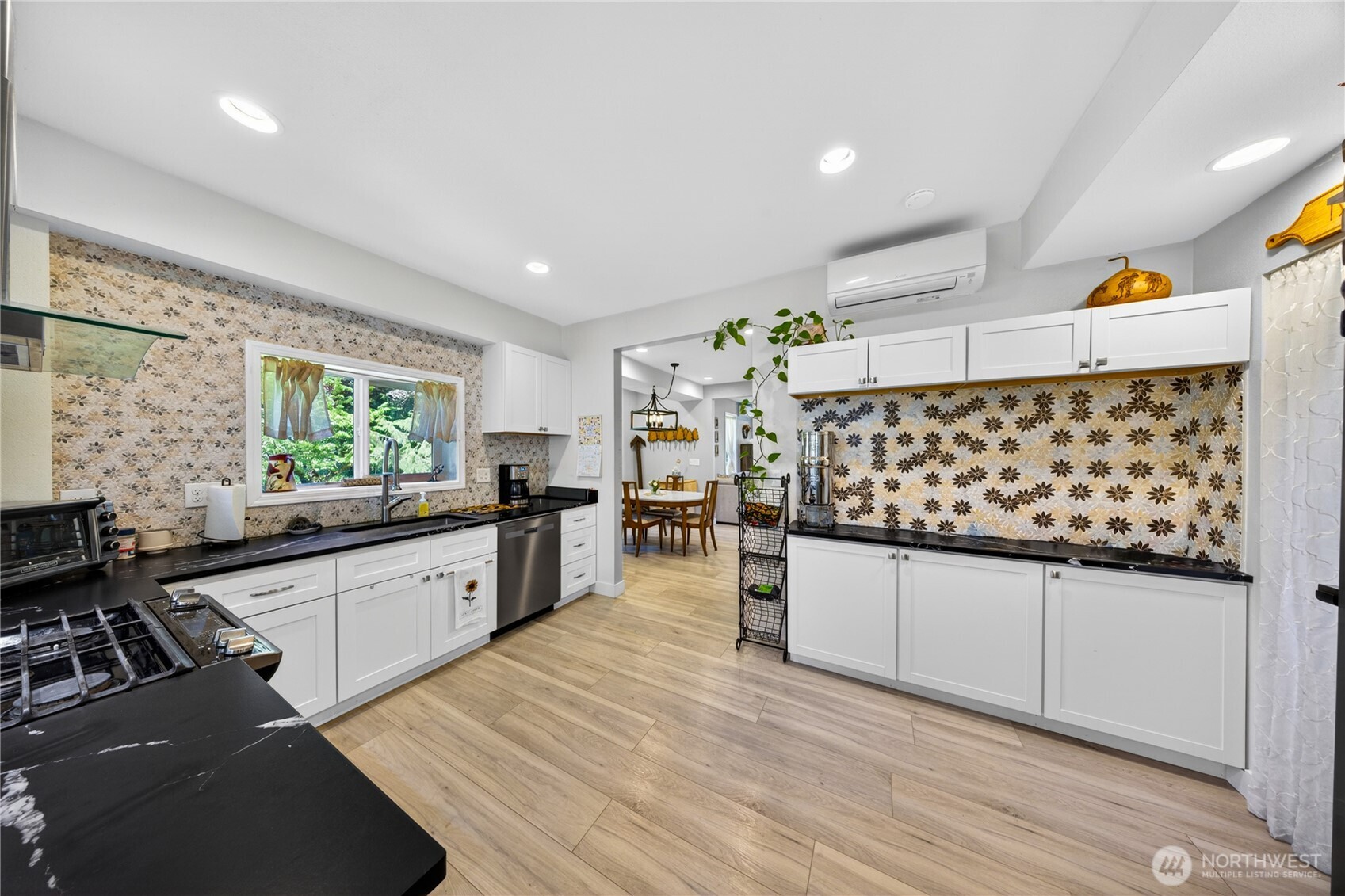 2115 Valley Highway Deming WA 98244