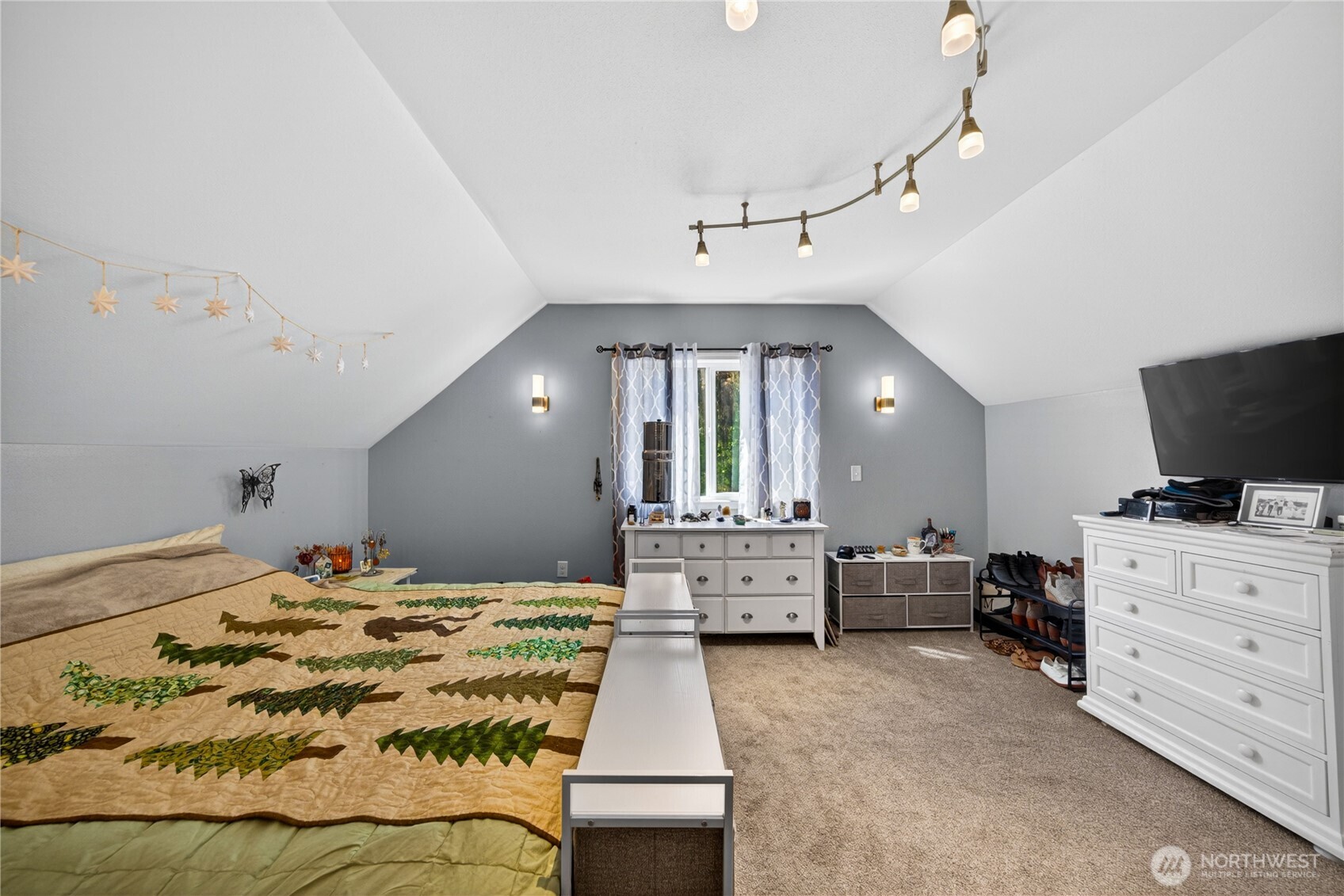 2115 Valley Highway Deming WA 98244