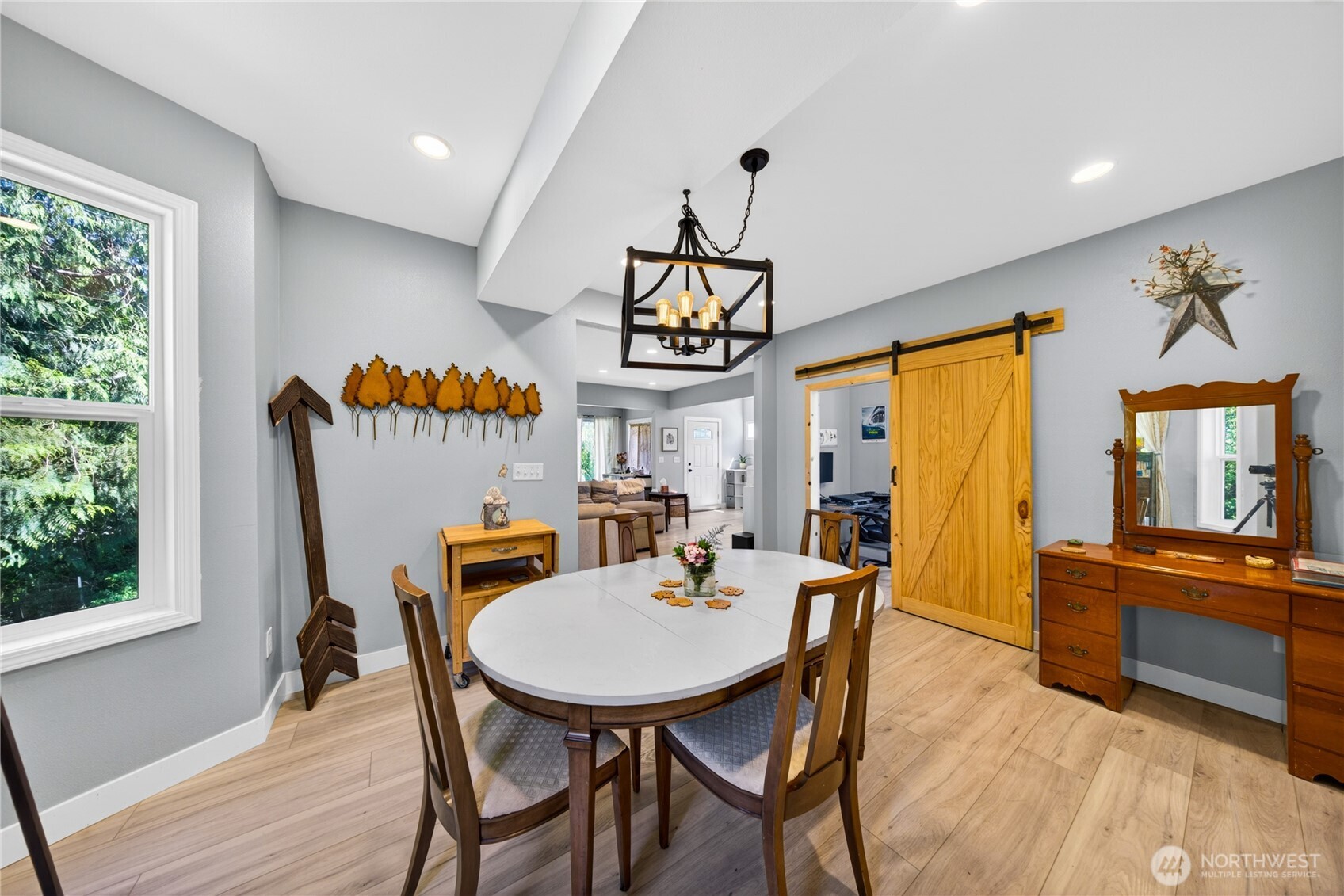 2115 Valley Highway Deming WA 98244