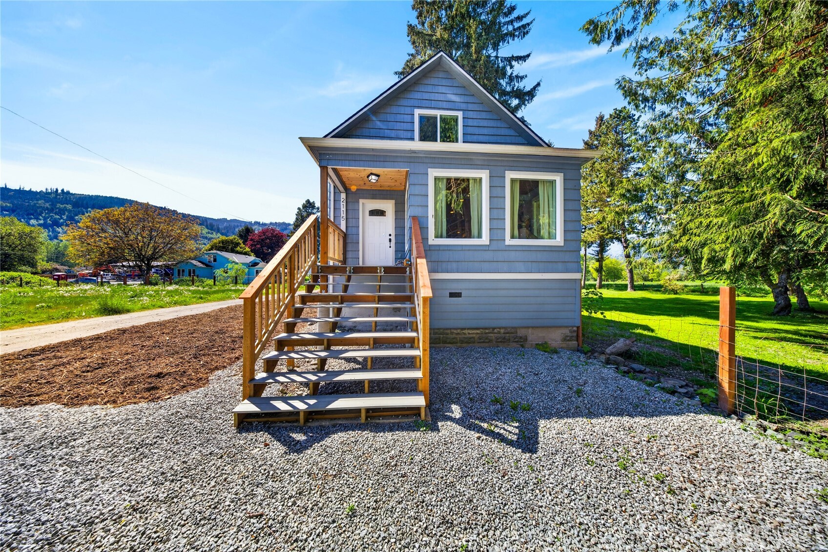 2115 Valley Highway Deming WA 98244