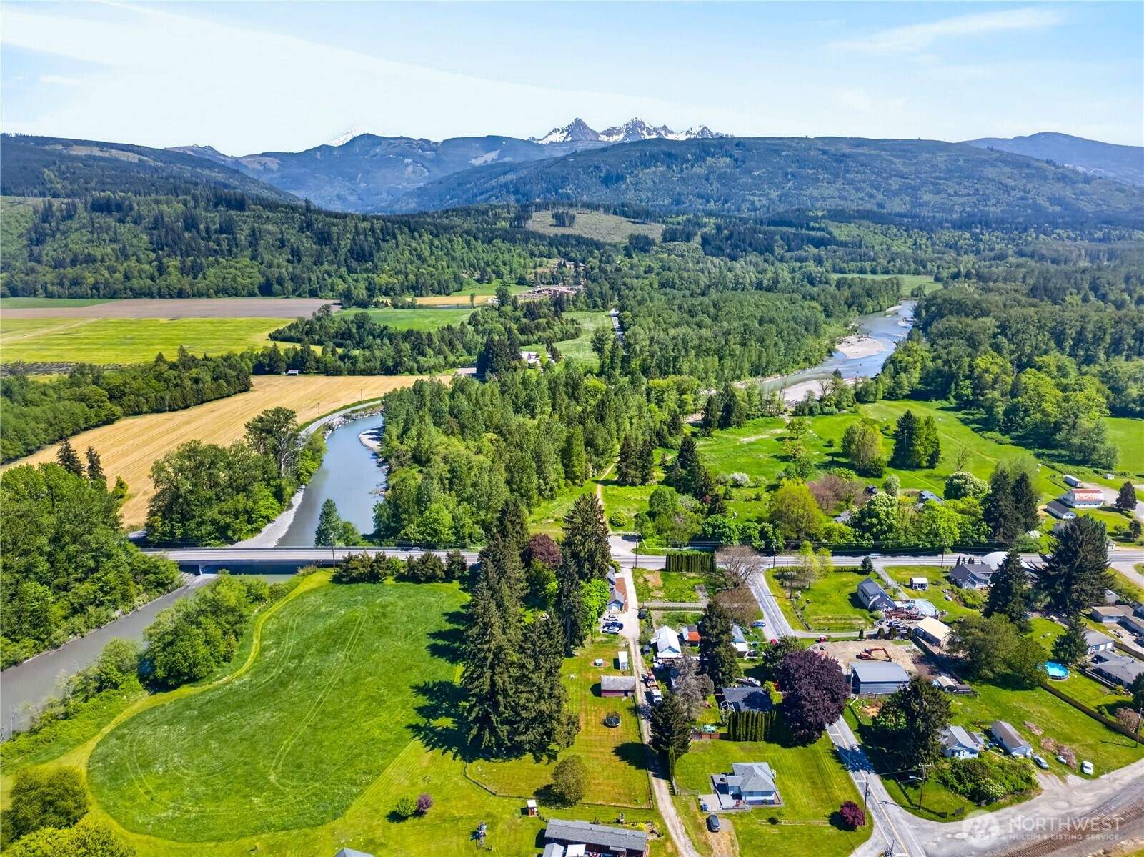 2115 Valley Highway Deming WA 98244