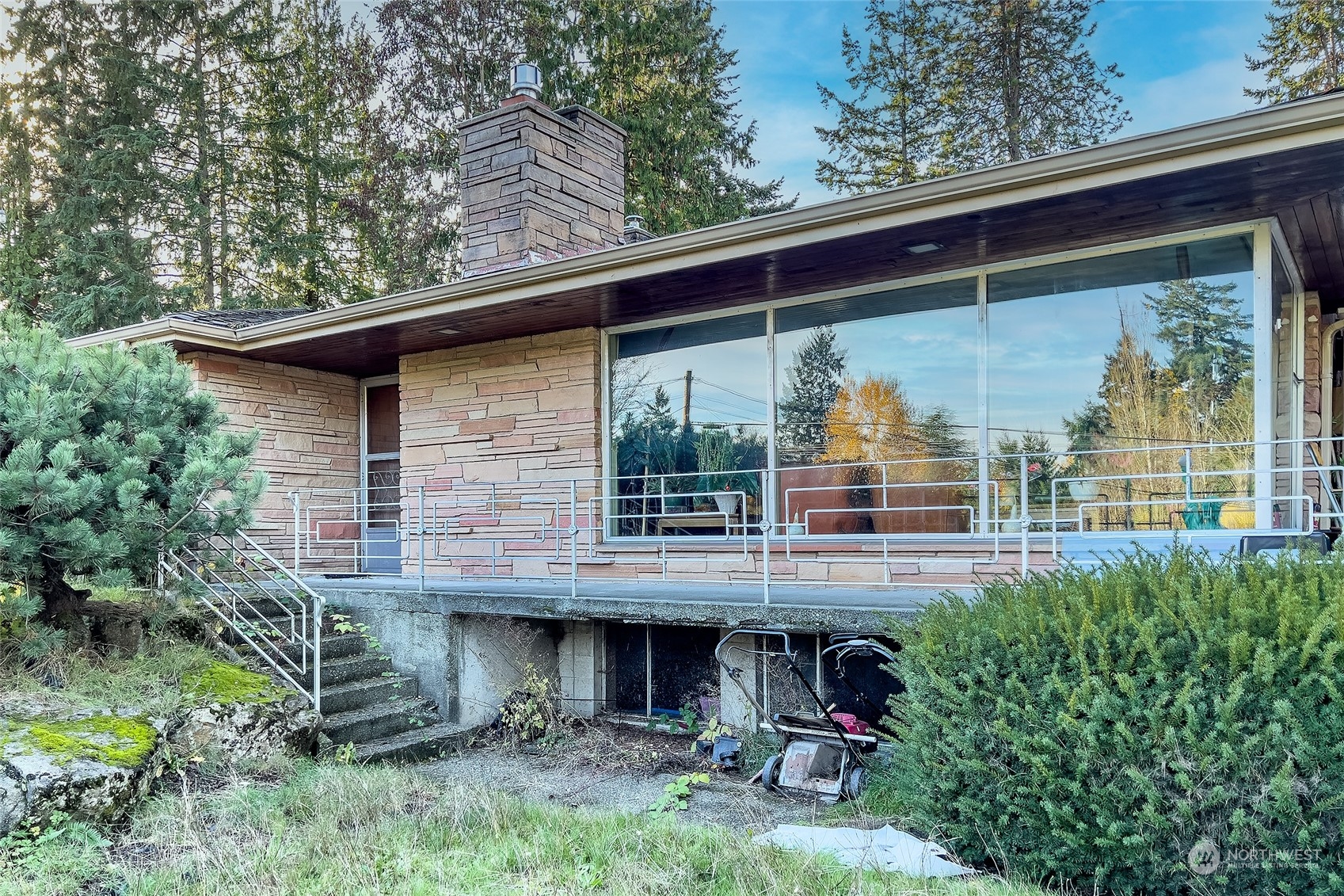 19411 108th Avenue SE Renton WA 98055