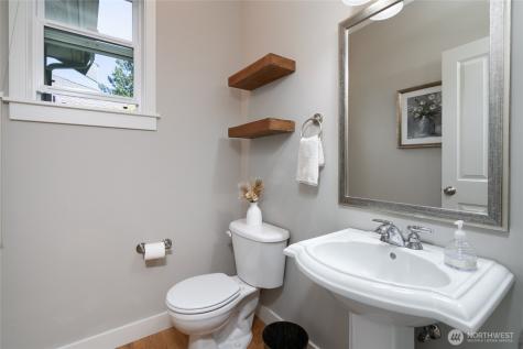 4702 Parkview Lane Mount Vernon WA 98274