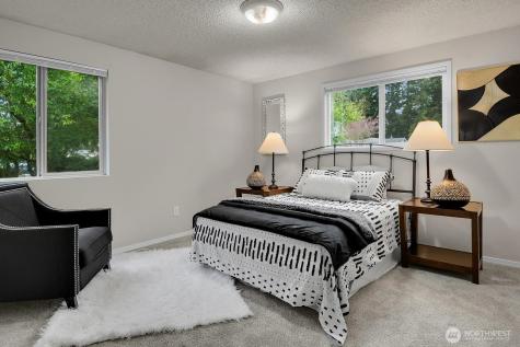 8901 Emerson Place Everett WA 98208