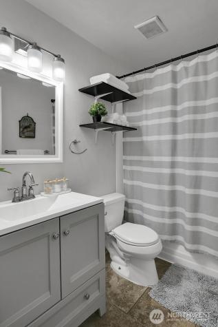8901 Emerson Place Everett WA 98208