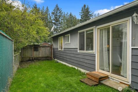 8901 Emerson Place Everett WA 98208