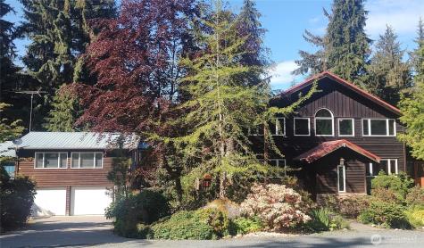 2970 Smugglers Cove Road Greenbank WA 98253