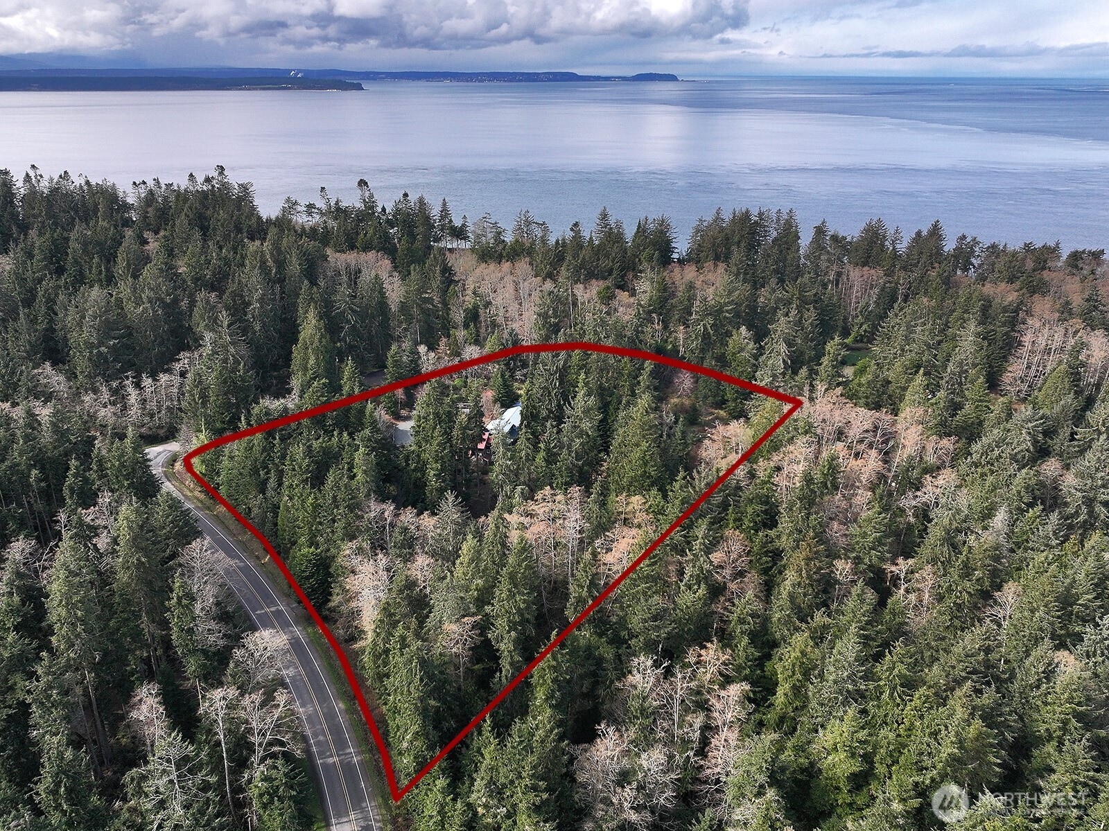 2970 Smugglers Cove Road Greenbank WA 98253