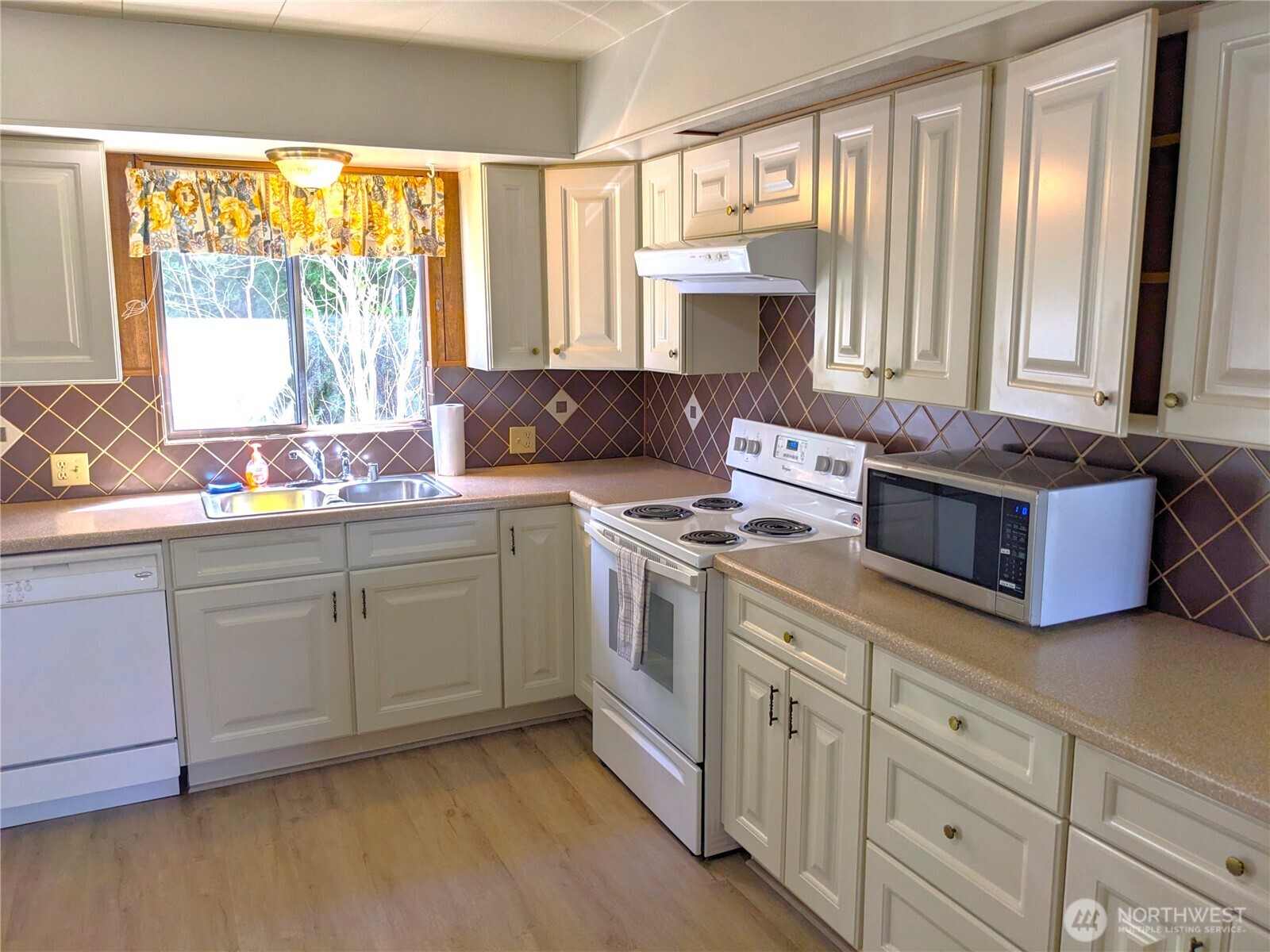 2725 E Fir Street Mount Vernon WA 98273
