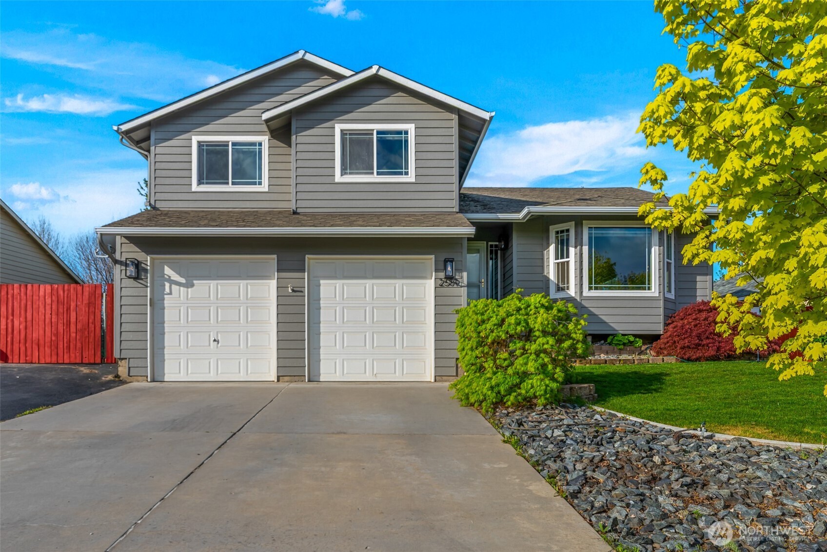 2589 Aviation Drive East Wenatchee WA 98802