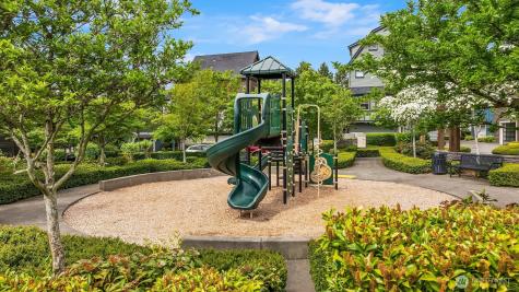 364 NE Darby Lane Issaquah WA 98029
